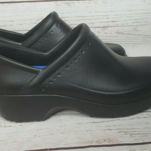 Shoes for Crews Cobalt Slip Resistant Work Clogs 8 - Picture 3 of 10